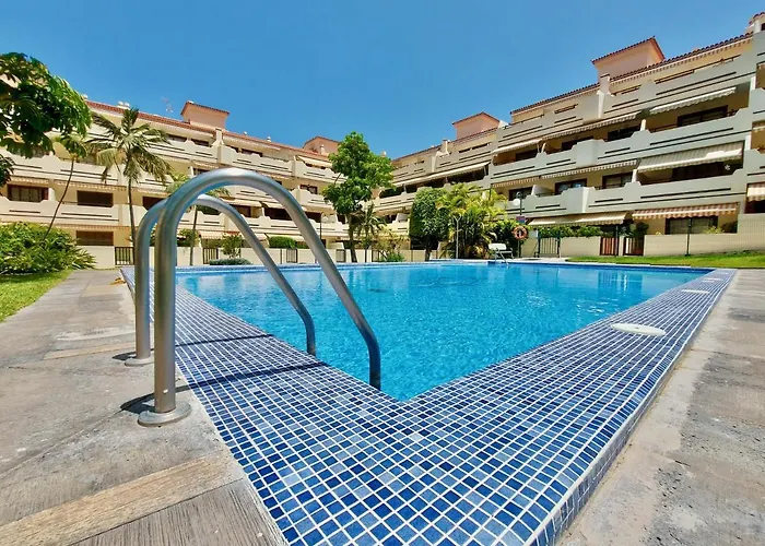 Pool Sunset Appartement